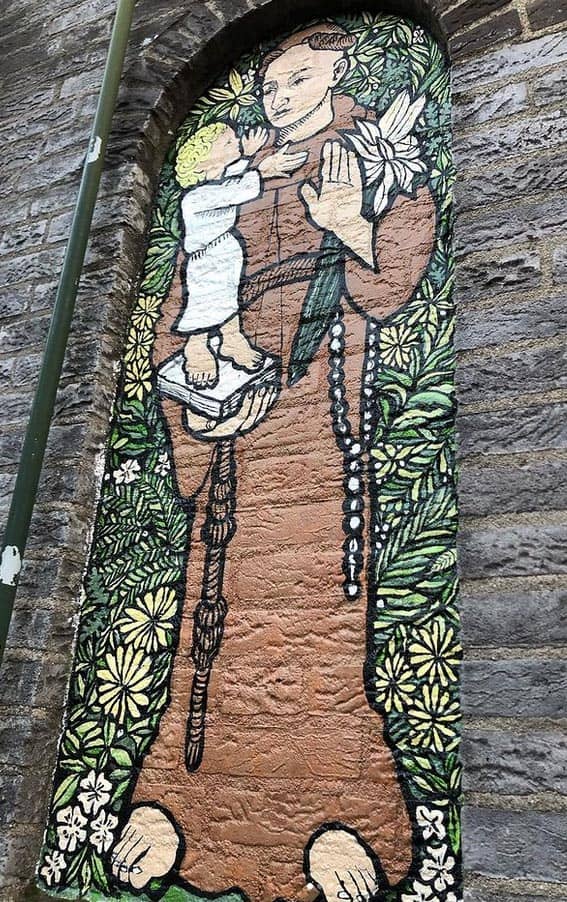 Untitled (woman holding child with flowers), photo from the city's open data