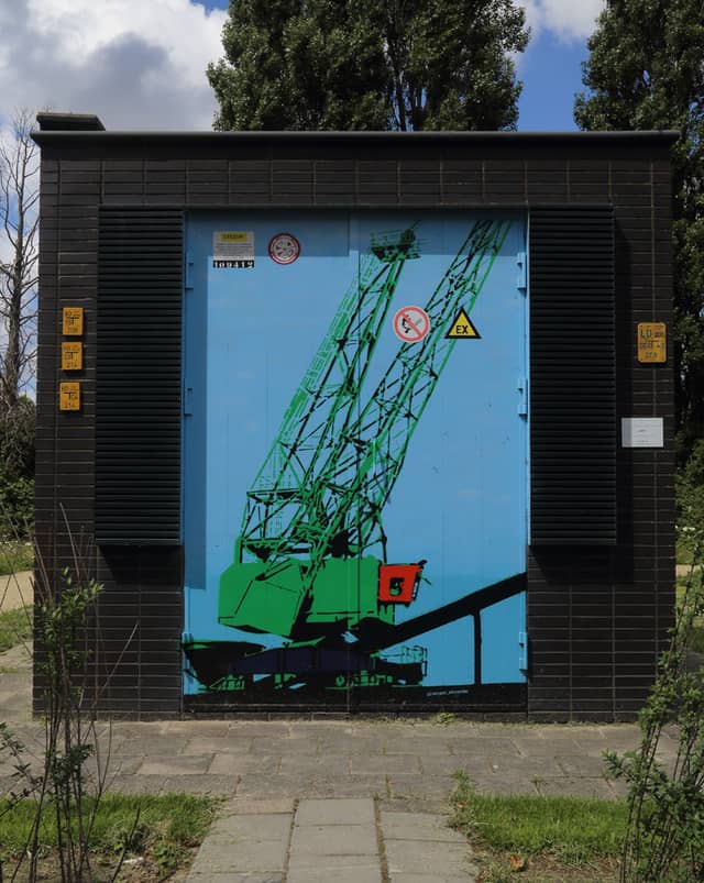 Untitled (green crane lifting red container), photo from the city's open data