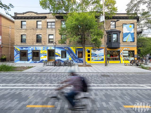 Untitled (blue and yellow abstract geometric shapes), photo from the city's open data