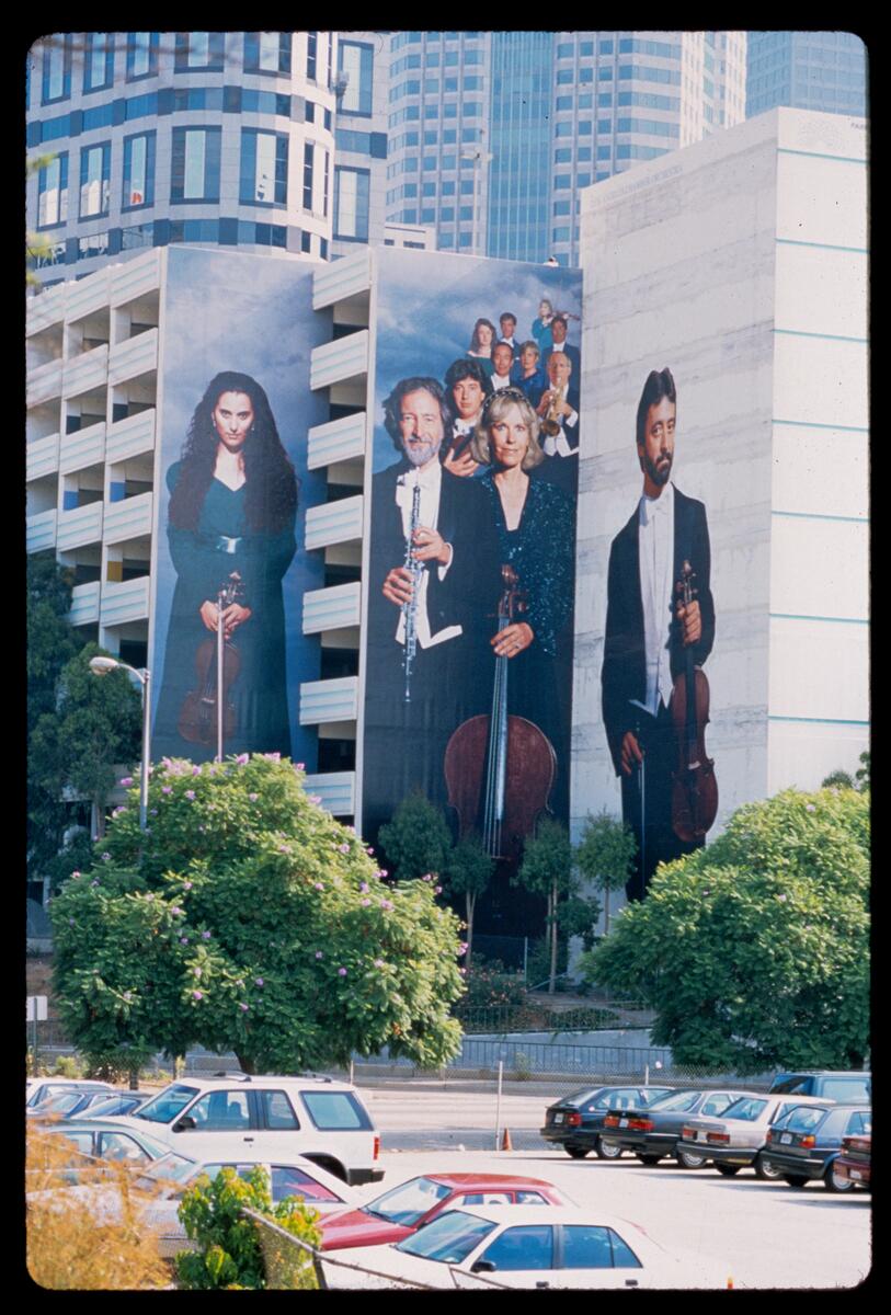 Harbor Freeway Overture/LACO Mural, photographed by Robin Dunitz