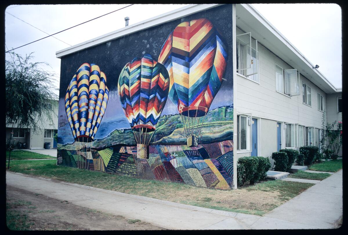 Untitled, photographed by Robin Dunitz