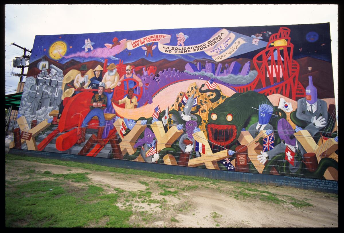 Labor Solidarity Has No Borders, photographed by Robin Dunitz