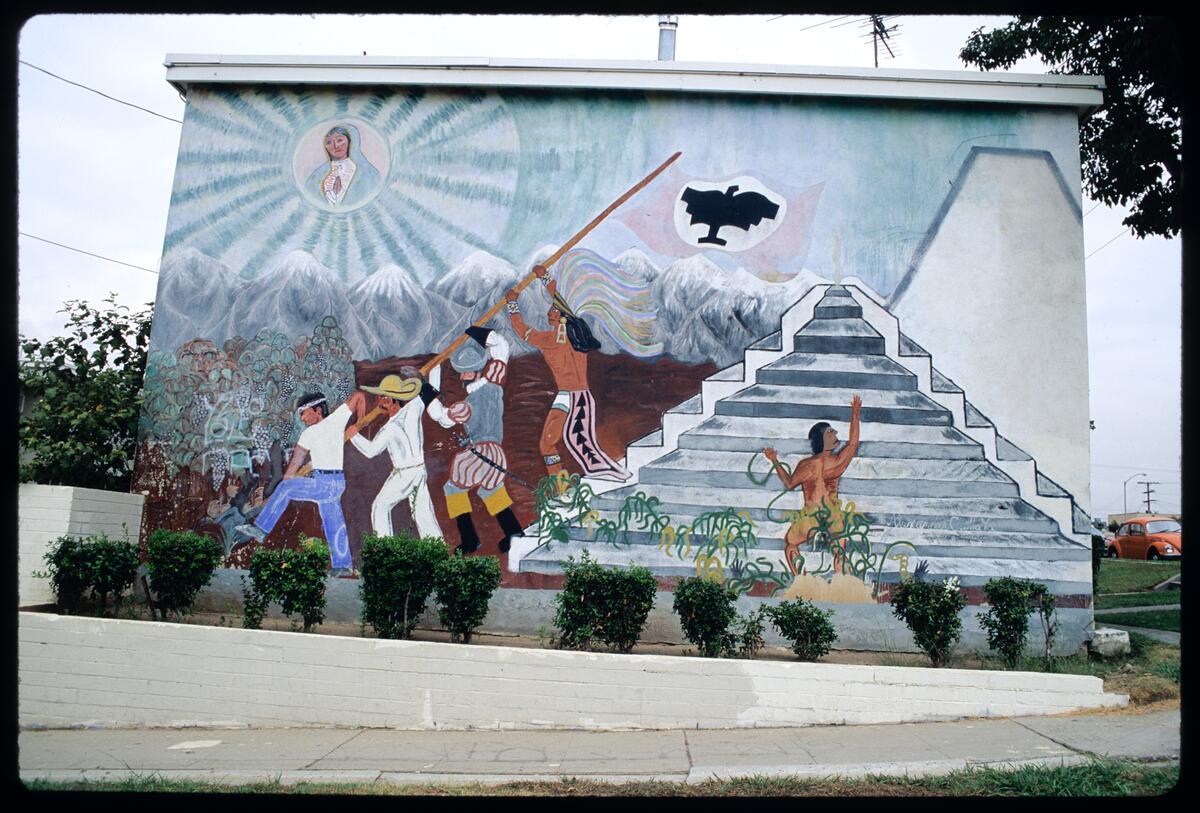 Tribute to the Farmworkers, photographed by Robin Dunitz