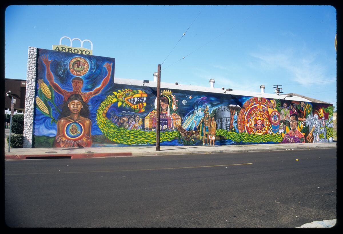 MEXICO-TENOCHTITLAN/ THE WALL THAT TALKS, photographed by Robin Dunitz